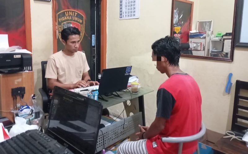 Pelaku R ditangkap setelah menganiaya korban SB (58), warga Desa Grujugan, Kecamatan Larangan, pada Selasa (19/8/2025) sekitar pukul 10.00 WIB.