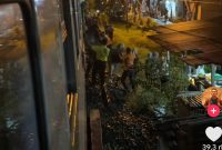 Kereta Rel Diesel (KRD) Jenggala buatan PT INKA mengalami insiden rem blong pada malam Selasa (19/08/2025). (Foto tangkap layar/tiktok@bobyaprian)