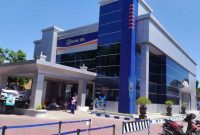 Gedung BRI di Pamekasan – Sejumlah nasabah mengeluhkan dugaan kejanggalan pembayaran angsuran pinjaman.