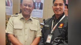 Mahfud (Kiri) Anggota DPRD Pamekasan bersama Kepala BGN Dadan Hindayana