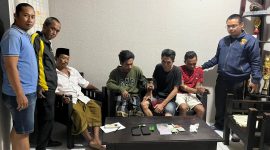 Dari tangan pelaku, polisi menyita sabu, alat hisap, dan sejumlah barang bukti lainnya.