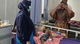 Puluhan siswa salah satu yayasan di Kecamatan Tlanakan harus dilakukan ke rumah sakit lantaran diduga keracunan makanan program MBG, Selasa (9/9/25).