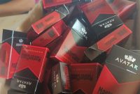 Tumpukan rokok merek Avatar tanpa pita cukai yang diduga beredar di wilayah Pamekasan.