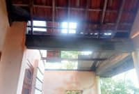 Hujan deras disertai angin kencang mengguncang Palengaan, Pamekasan, Senin sore (13/10).