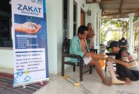 Bantuan Kaki Palsu oleh PLN ULP3 Madura 