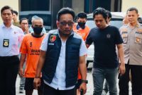 Kasatreskrim Polres Pamekasan AKP Doni Setiawan usai menyerahkan tersangka kasus intimidasi wartawan JTV Madura ke Kejari Pamekasan.