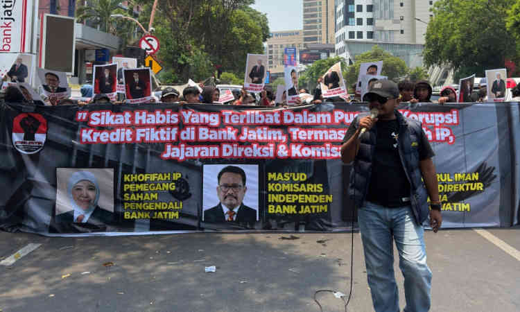 Koordinator Jaringan Kawal Jawa Timur (Jaka Jatim), Musfiq, menyoroti dugaan pengendapan dana Rp6,2 triliun oleh Pemerintah Provinsi Jawa Timur.