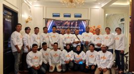 Foto bersama sebelum rapat dimulai 