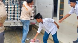 Pendistribusian menu MBG oleh SPPG Pakamban Laok 