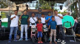 Ketua JMP bersama pemenang undian JJS 