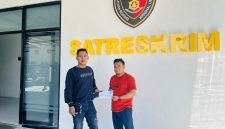 Aktivis Pamekasan saat pelaporan ke polres Pamekasan, Juma'at (8/5/2026).